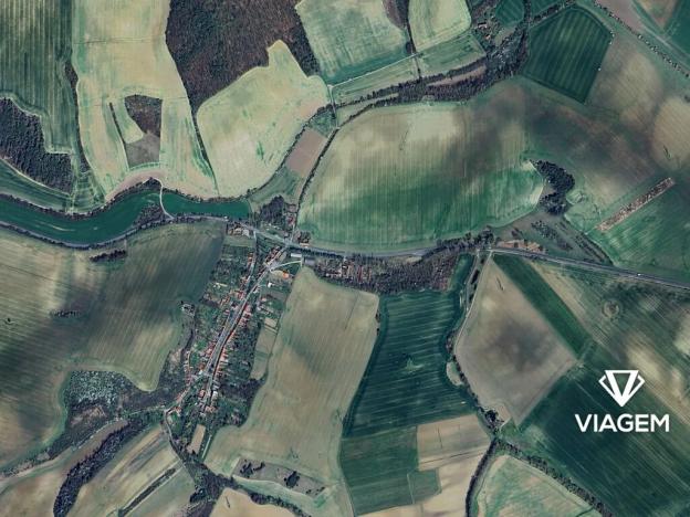 Prodej podílu komerčního pozemku, Kožušice, 15 m2