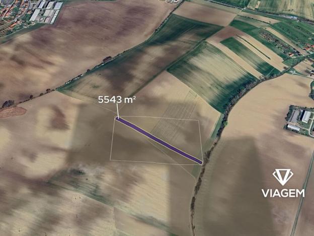 Prodej podílu pole, Lovčice, 1385 m2