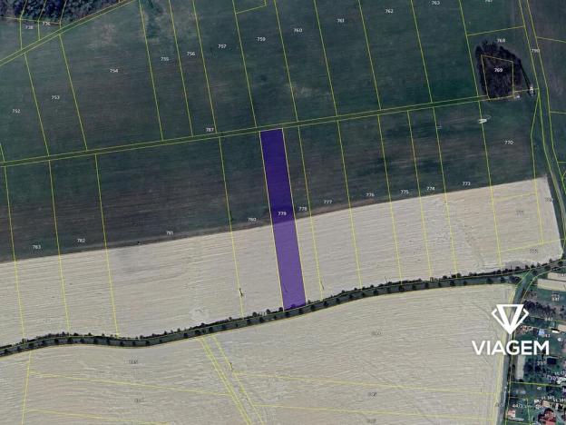 Prodej podílu pole, Lipová, 1901 m2