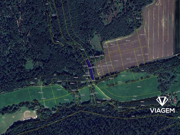 Prodej podílu pole, Úvalno, 1221 m2