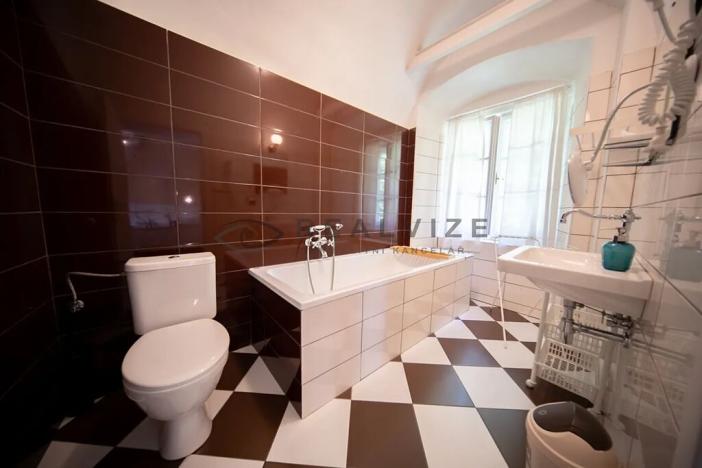 Prodej ubytování, Nové Hrady, 880 m2