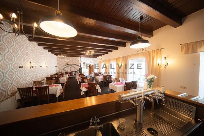 Prodej ubytování, Nové Hrady, 880 m2