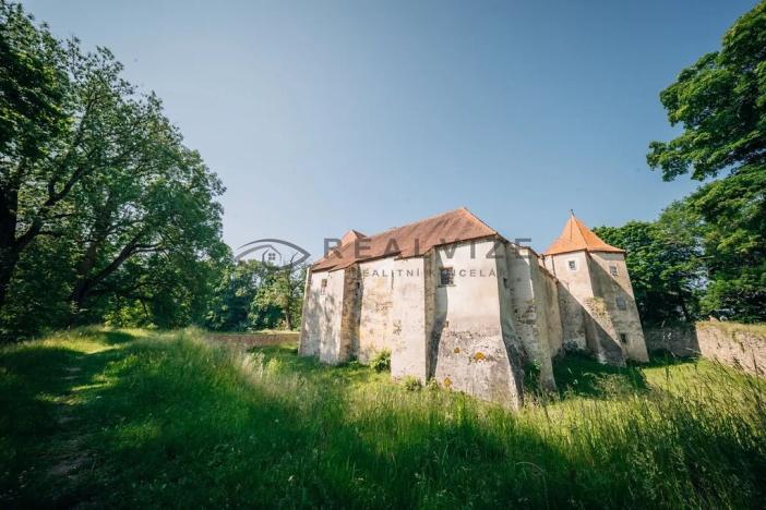 Prodej ubytování, Nové Hrady, 880 m2