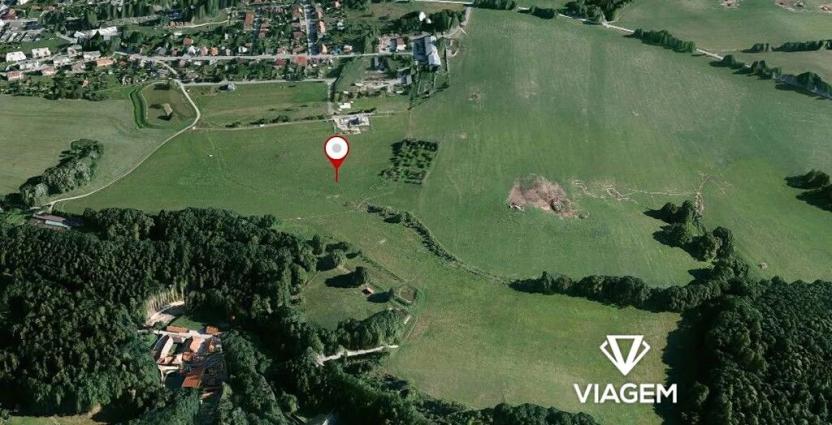 Prodej podílu pole, Nové Hrady, 2403 m2