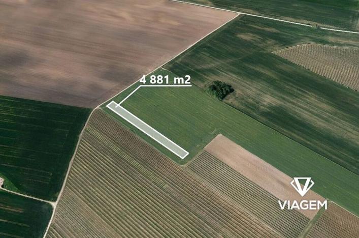 Prodej podílu pole, Týnec, 1220 m2