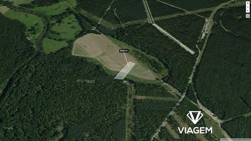 Prodej podílu pole, Káraný, 3848 m2