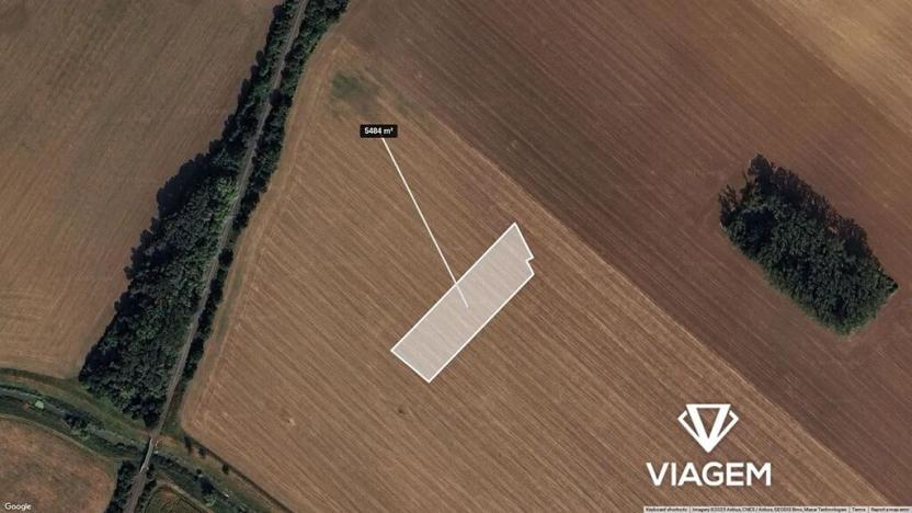 Prodej podílu pole, Vnorovy, 3656 m2