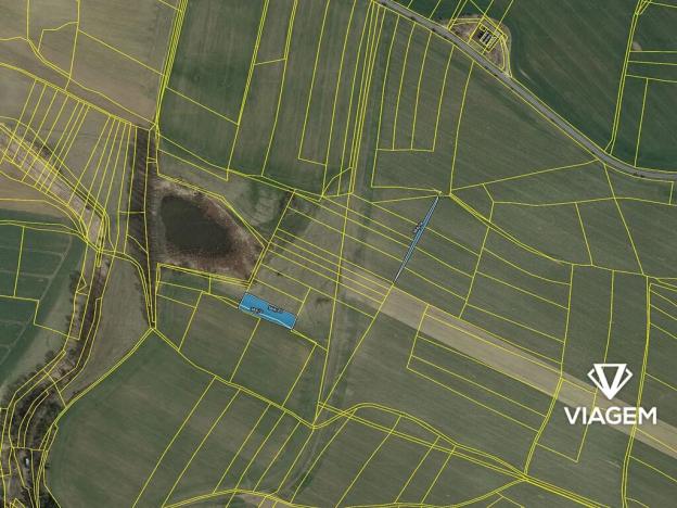 Prodej podílu pole, Mladá Vožice, 594 m2