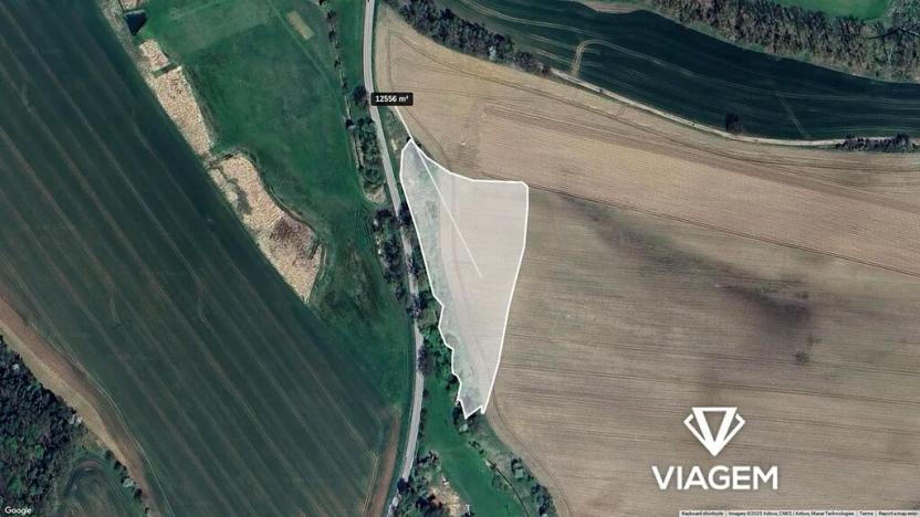 Prodej podílu pole, Týn nad Vltavou, 2092 m2