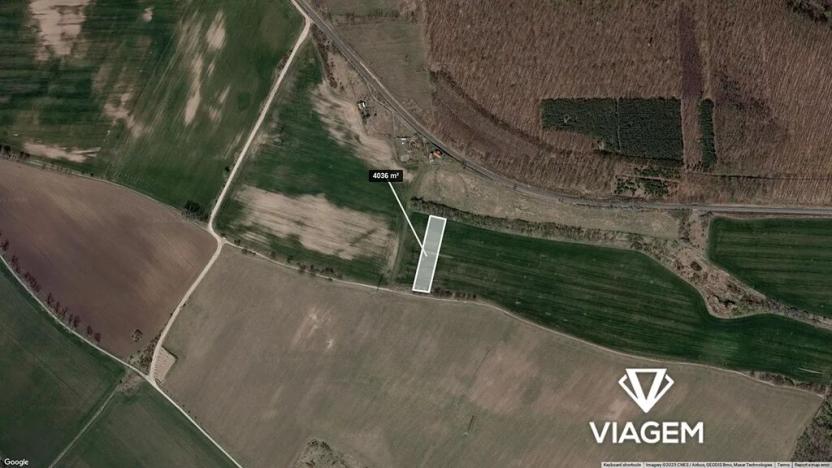 Prodej podílu pole, Valtice, 672 m2