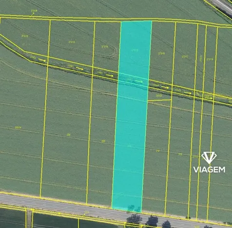 Prodej podílu pole, Křesín, 623 m2