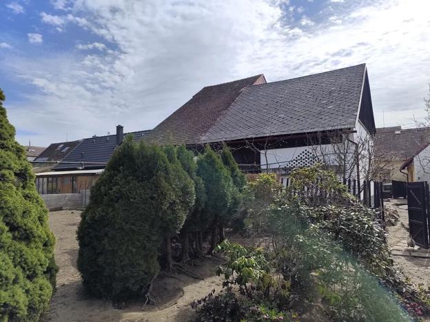 Prodej podílu rodinného domu, Heřmanův Městec, Jarkovského, 220 m2