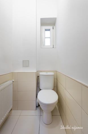 Pronájem bytu 2+kk, Praha - Vršovice, Vršovická, 37 m2