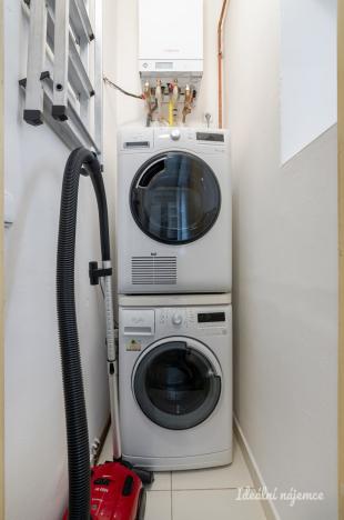 Pronájem bytu 2+kk, Praha - Vršovice, Vršovická, 37 m2