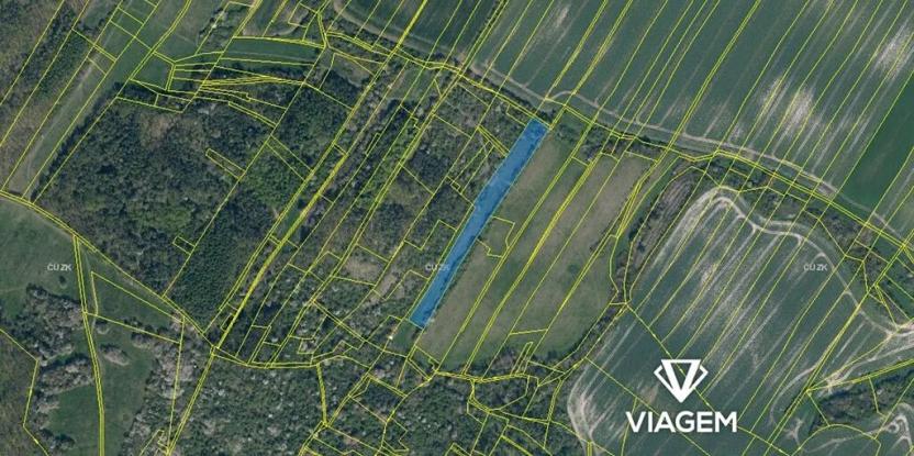 Prodej podílu pole, Chotiněves, 3830 m2