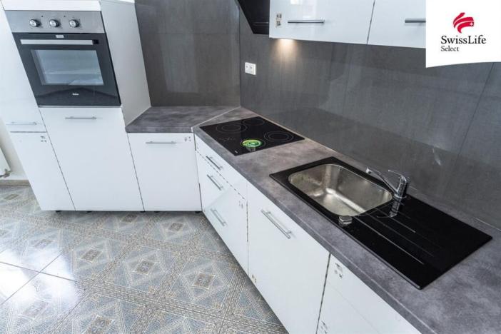 Prodej činžovního domu, Břežany II, 804 m2