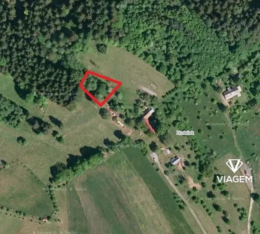 Prodej podílu pozemku pro bydlení, Valašská Senice, 2132 m2