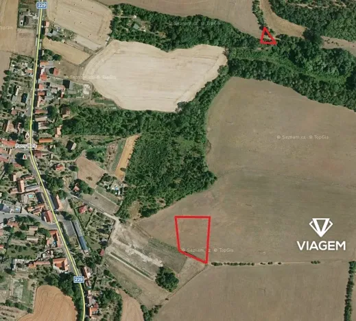 Prodej podílu pole, Zbrašín, 1036 m2