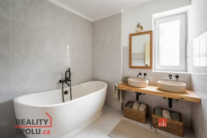 Prodej rodinného domu, Stožec - České Žleby, 283 m2