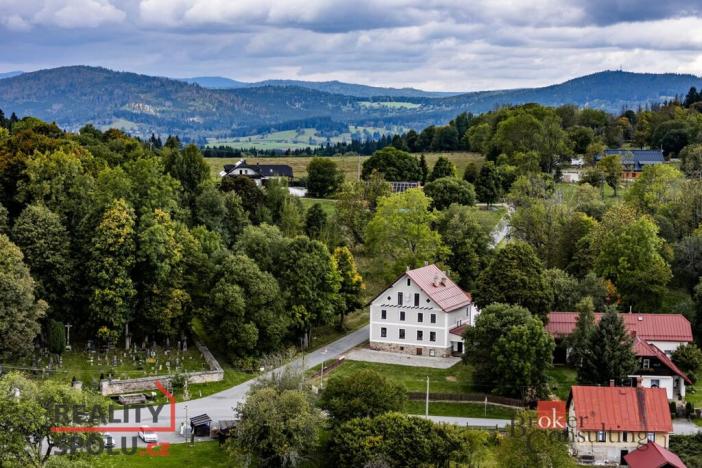 Prodej rodinného domu, Stožec - České Žleby, 283 m2
