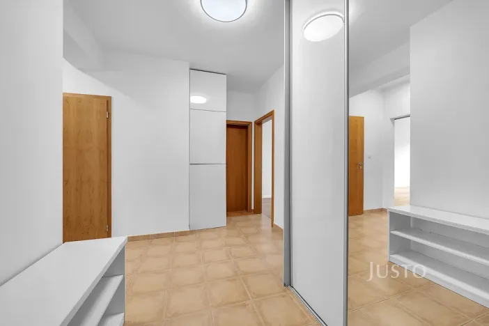 Prodej bytu 4+kk, Praha - Dubeč, Netlucká, 102 m2
