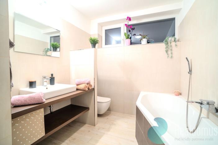 Prodej rodinného domu, Horoměřice, K Lesu, 80 m2