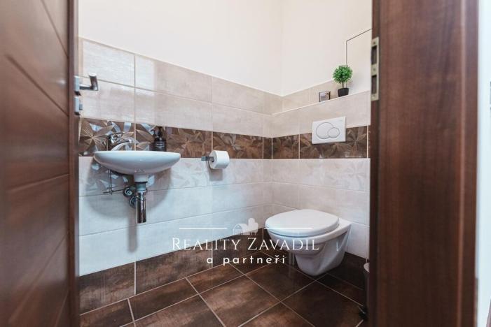 Pronájem bytu 3+1, Pardubice, V Ráji, 90 m2