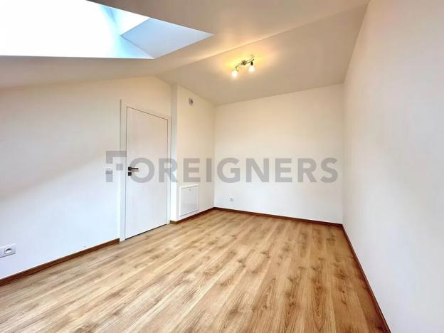 Pronájem rodinného domu, Praha, 159 m2