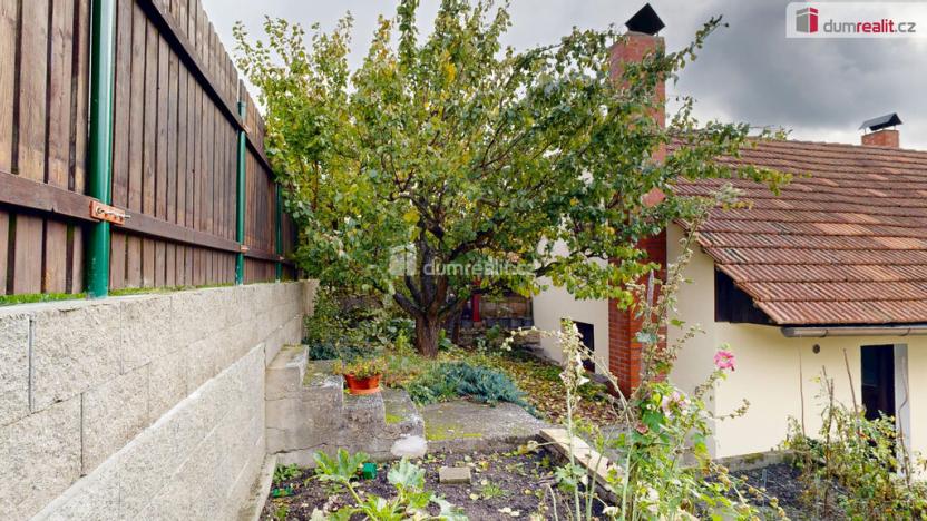 Prodej rodinného domu, Činěves, 100 m2