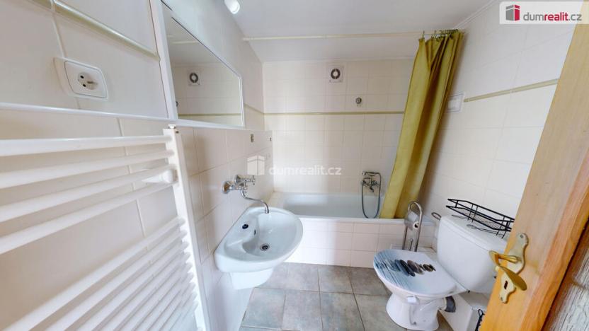 Prodej rodinného domu, Činěves, 100 m2