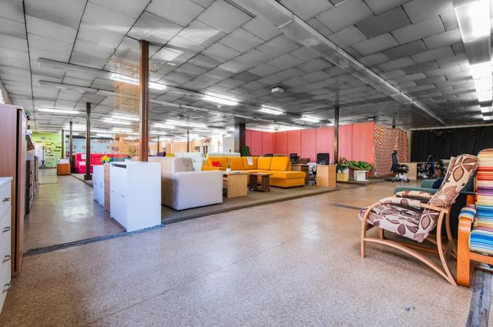 Prodej obchodního prostoru, Kolín, Sladkovského, 1465 m2