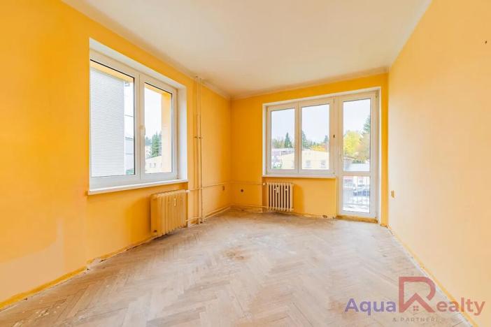 Prodej podílu bytu 2+1, Bukovany, 54 m2