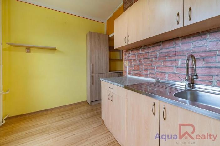 Prodej podílu bytu 2+1, Bukovany, 54 m2