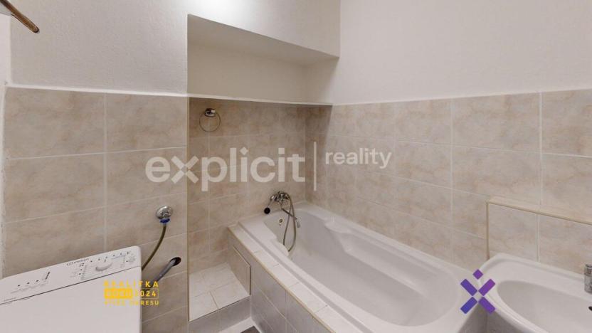 Pronájem bytu 2+1, Zlín, Okružní, 58 m2