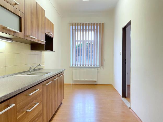 Pronájem bytu 3+1, Lanškroun - Žichlínské Předměstí, Dukelských hrdinů, 50 m2