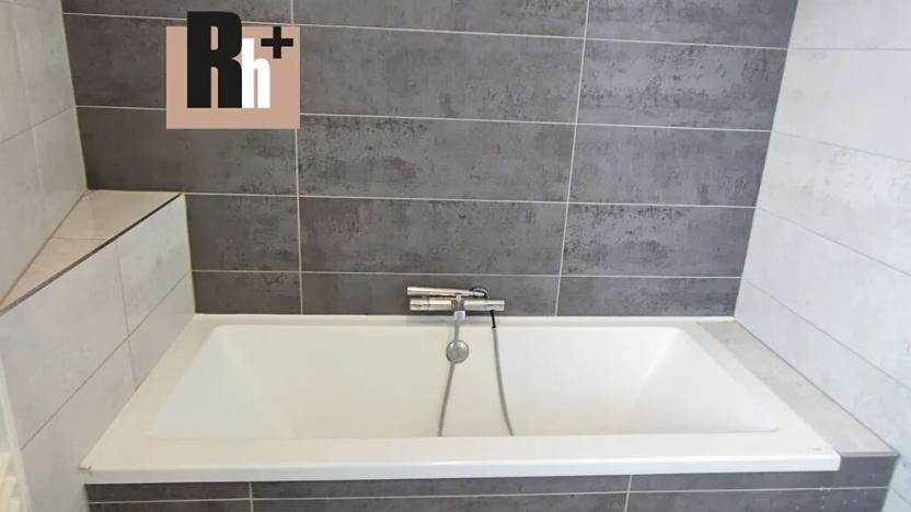 Pronájem bytu 3+kk, Ostrava, Důlní, 75 m2