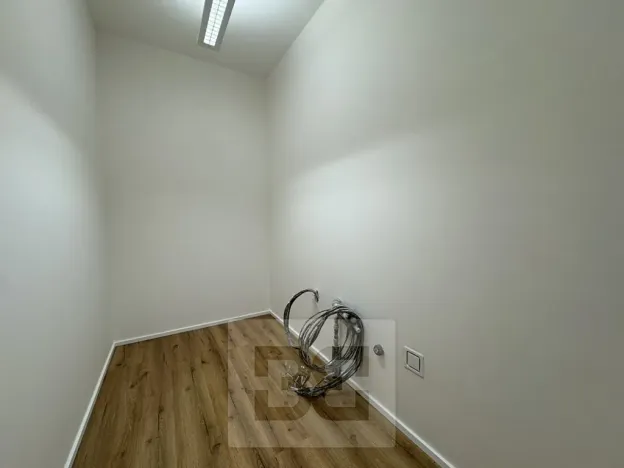 Pronájem kanceláře, Brno, Komárovská, 50 m2