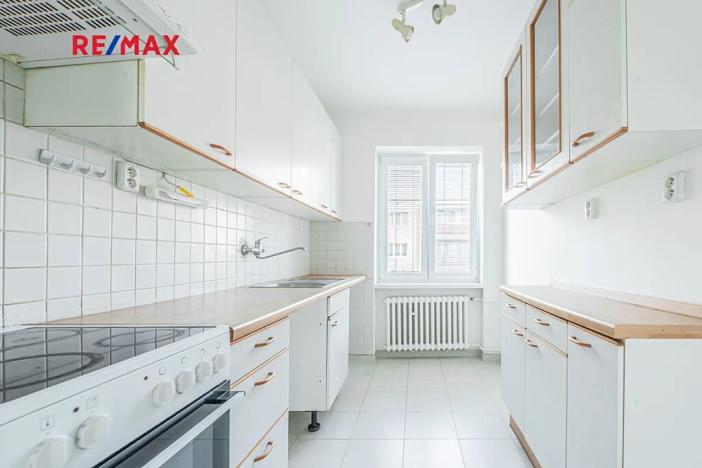 Prodej bytu 3+1, Hostivice, Na Pískách, 69 m2