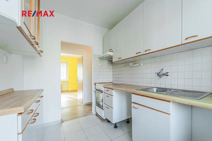 Prodej bytu 3+1, Hostivice, Na Pískách, 69 m2