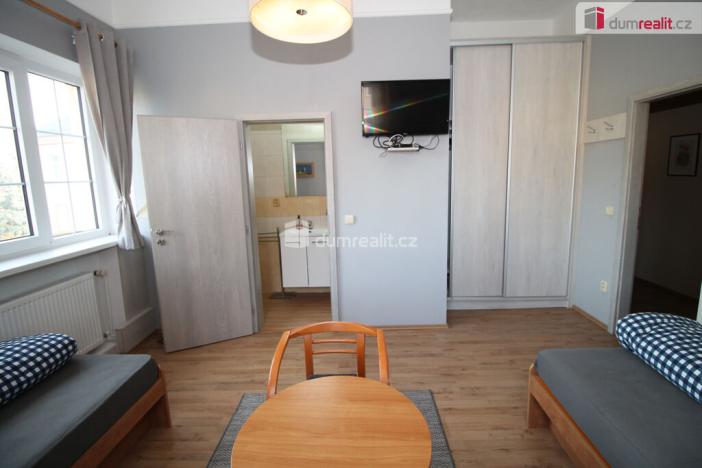 Prodej ubytování, Chodová Planá, Pohraniční stráže, 460 m2