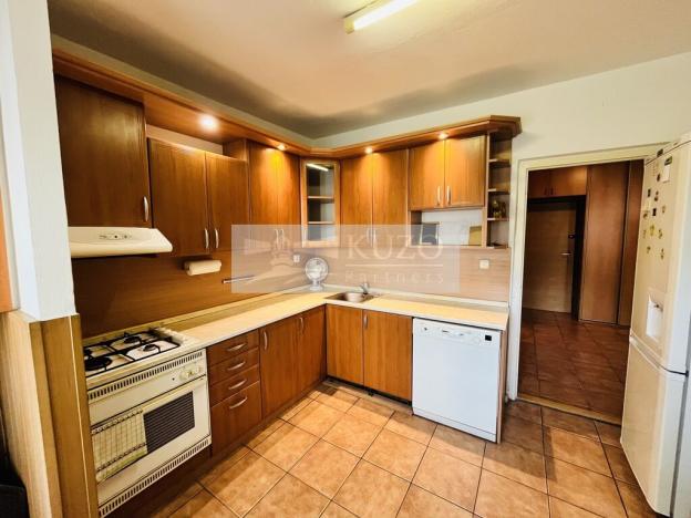 Prodej bytu 3+1, Ostrava, Mariánskohorská, 69 m2