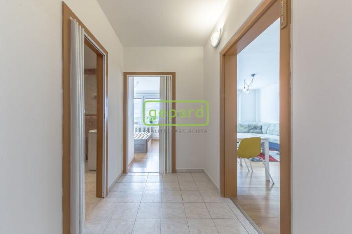 Prodej bytu 2+kk, Praha, Štúrova, 40 m2