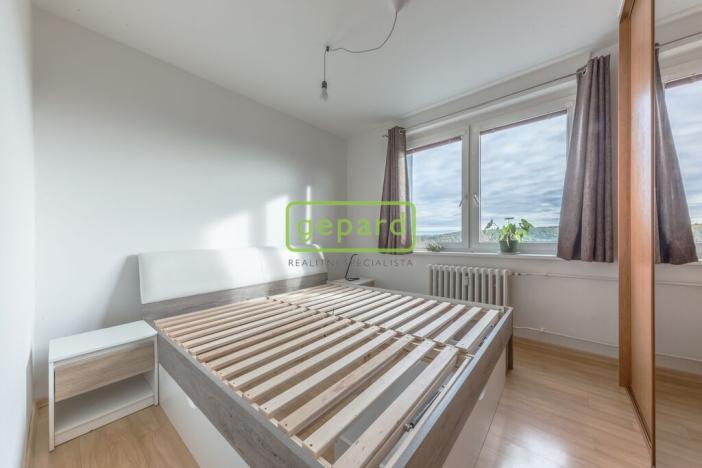Prodej bytu 2+kk, Praha, Štúrova, 40 m2