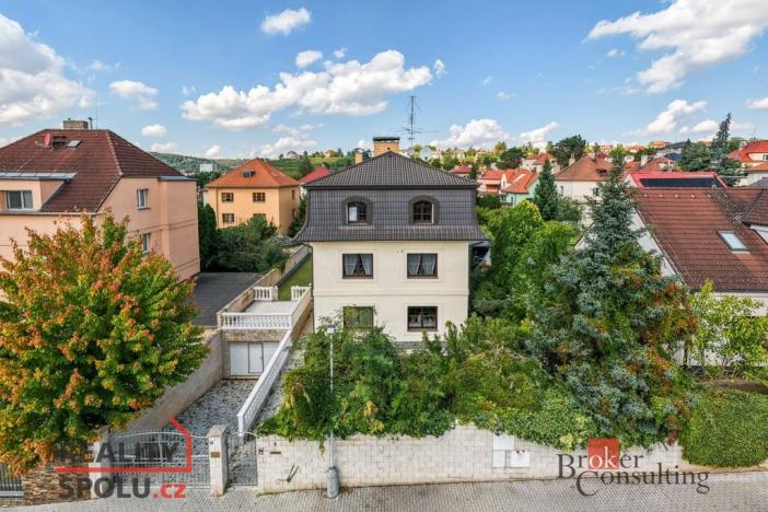 Prodej vily, Praha - Modřany, Pancířova, 287 m2