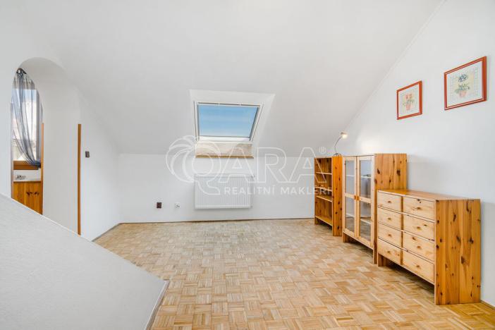 Pronájem bytu 3+kk, Praha, Kateřinská, 120 m2