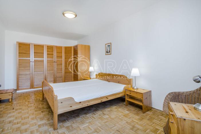 Pronájem bytu 3+kk, Praha, Kateřinská, 120 m2