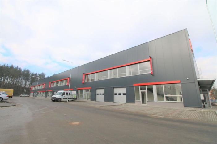 Pronájem výrobních prostor, Brno - Chrlice, U jezu, 22500 m2