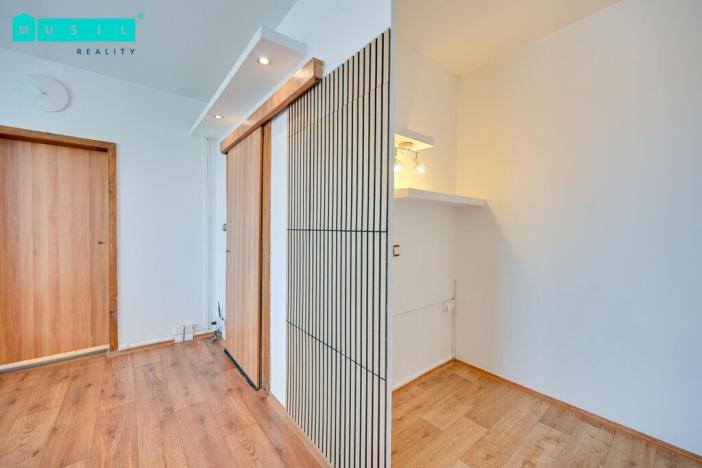 Pronájem bytu 1+1, Šternberk, Uničovská, 30 m2