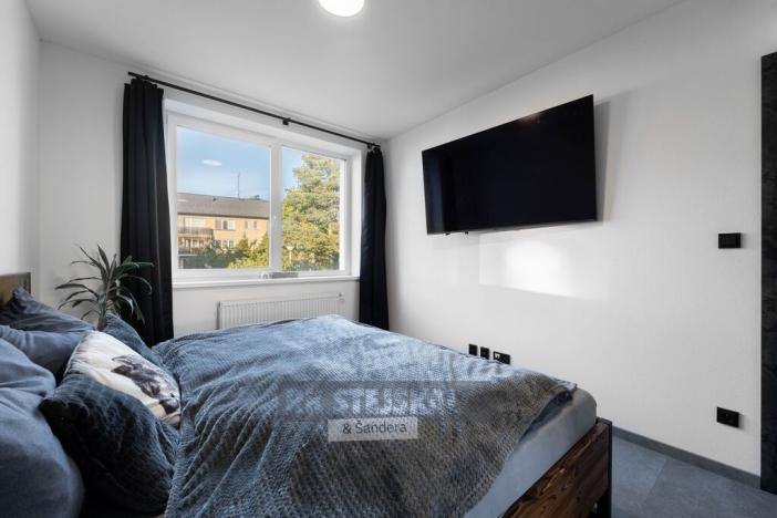 Pronájem bytu 2+kk, Hluboká nad Vltavou, U Parku, 69 m2