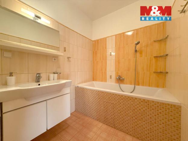 Pronájem bytu 3+1, Poděbrady - Poděbrady III, Moučná, 86 m2